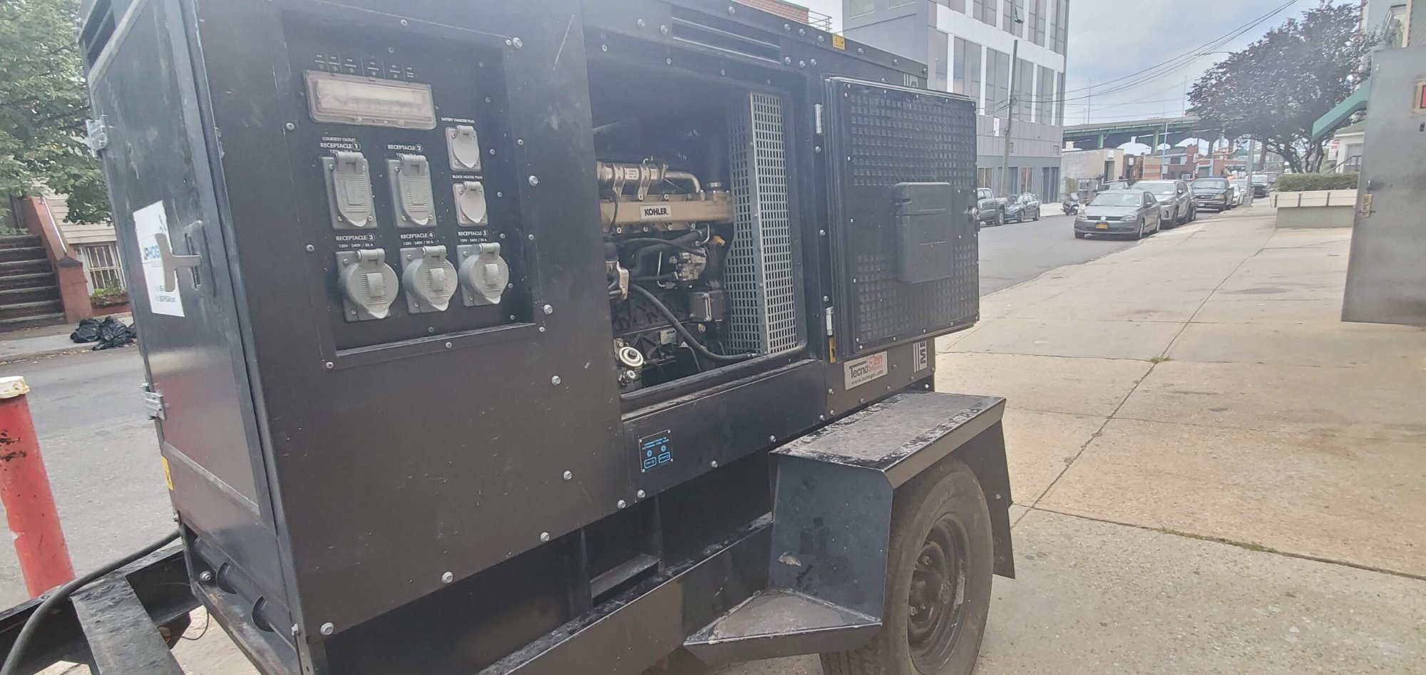 Industrial alternator